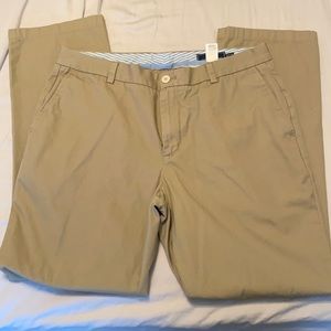 Vineyard Vine Khaki Pant